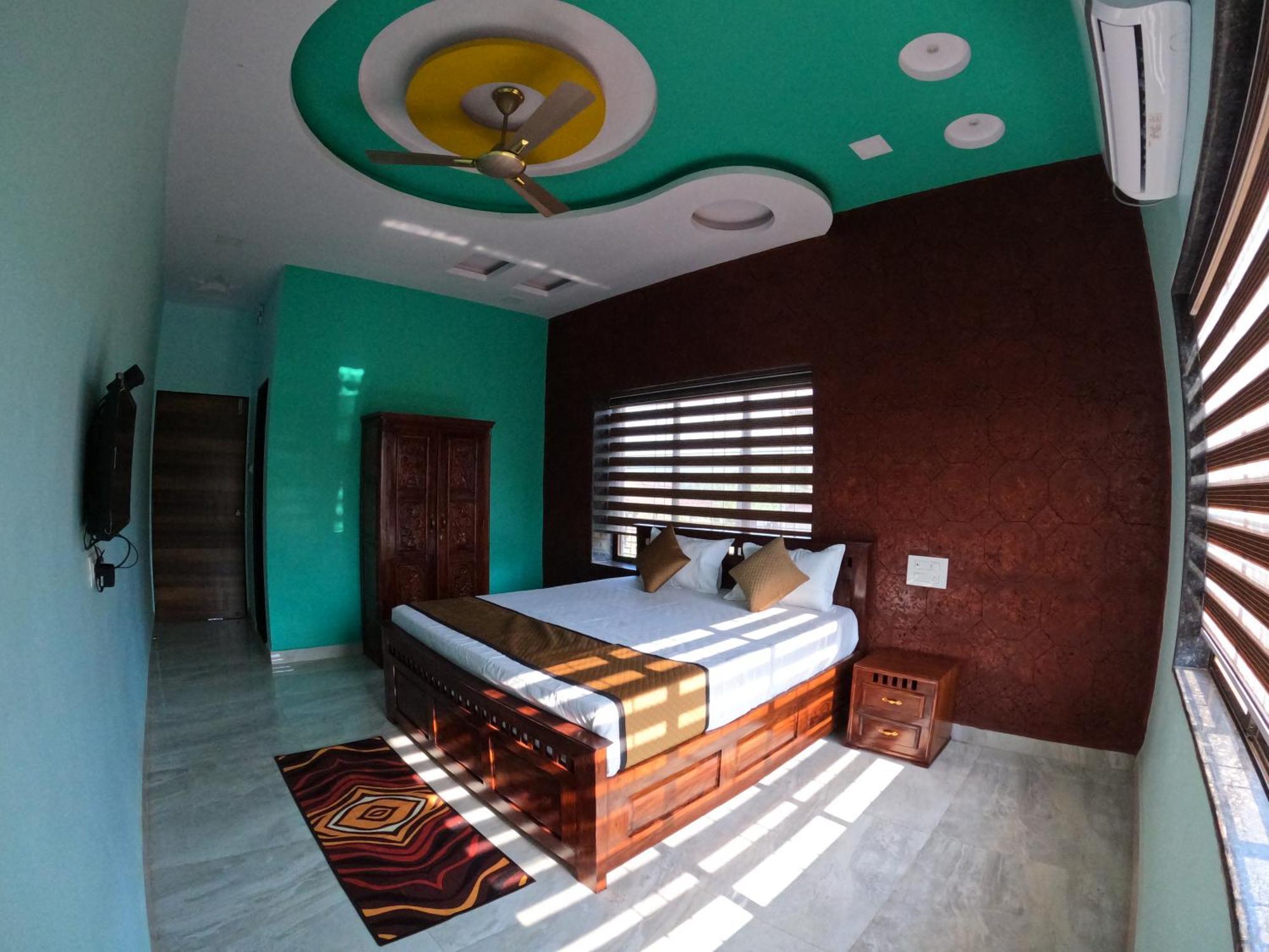 Kokan Heritage Resort Mālvan Екстериор снимка