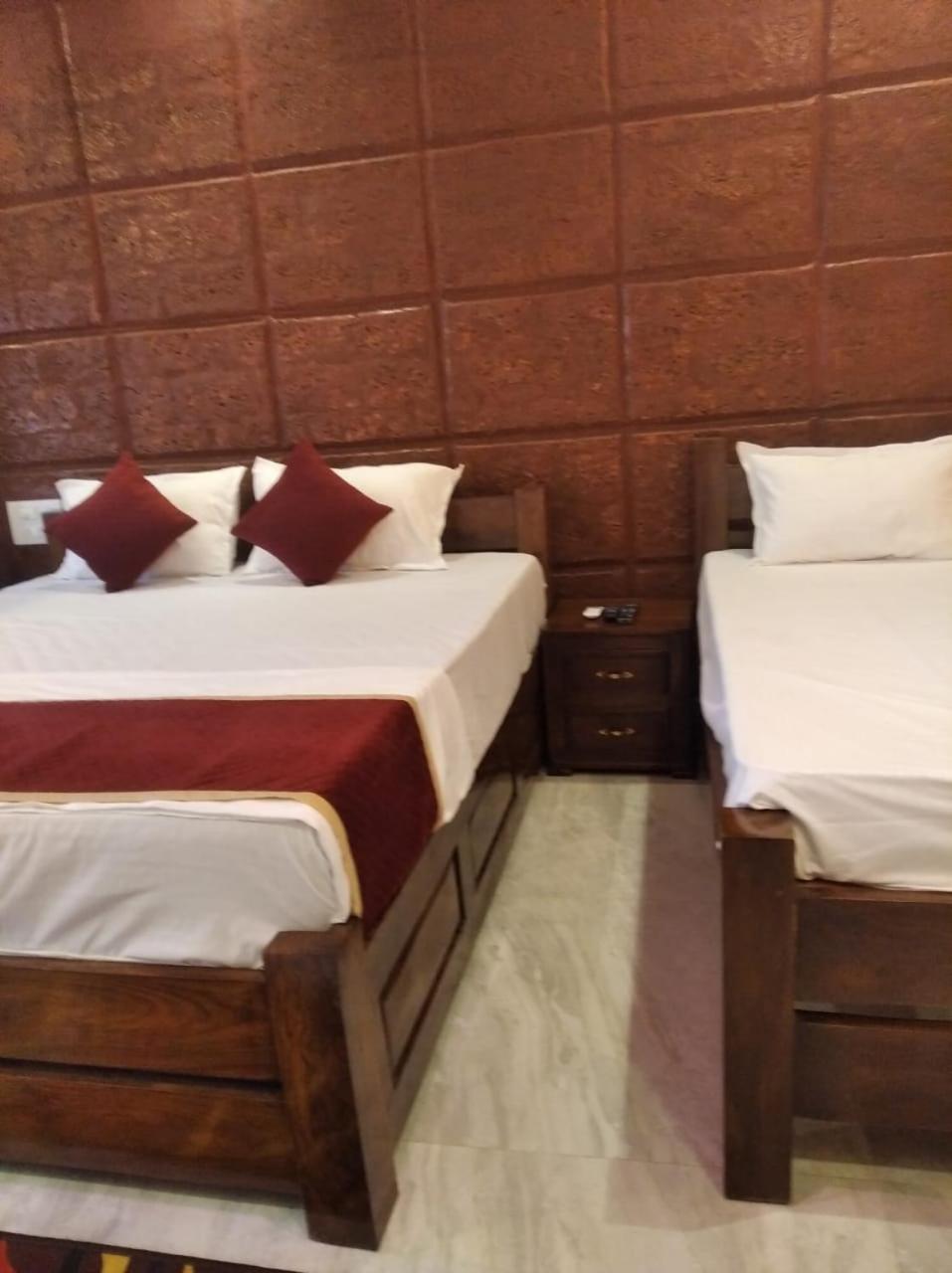 Kokan Heritage Resort Mālvan Екстериор снимка
